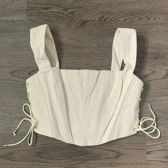 Moon River Lace Up Corset Crop‎ Top - Size M - Cream - NWT - Picture 3 of 10
